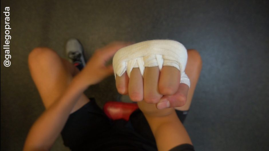 Cómo se deben vendar las manos antes de practicar boxeo? - Grupo Milenio